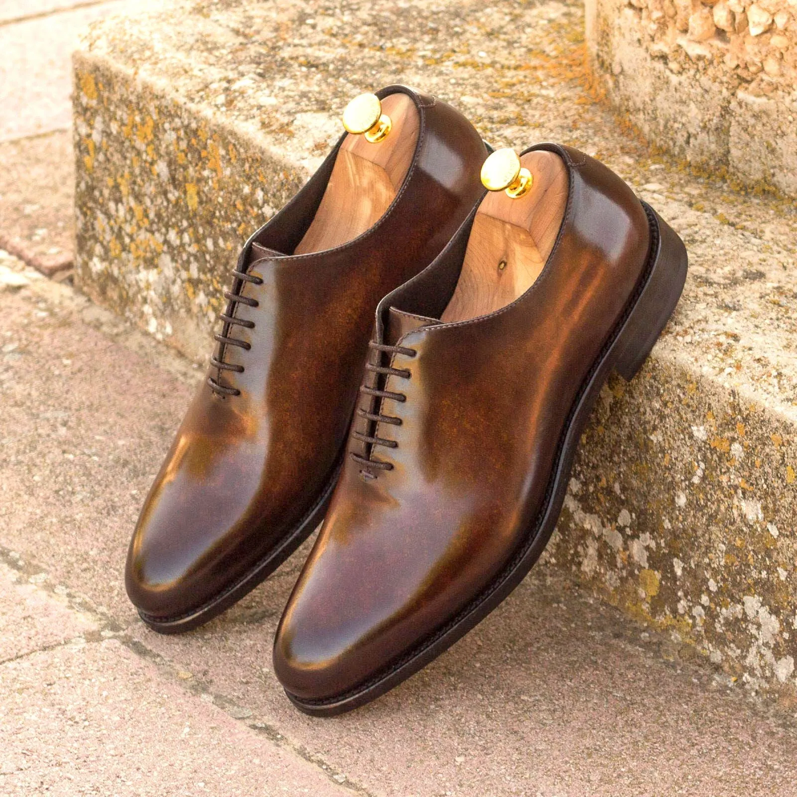 DapperFam Giuliano in Brown Men's Hand-Painted Patina Whole Cut